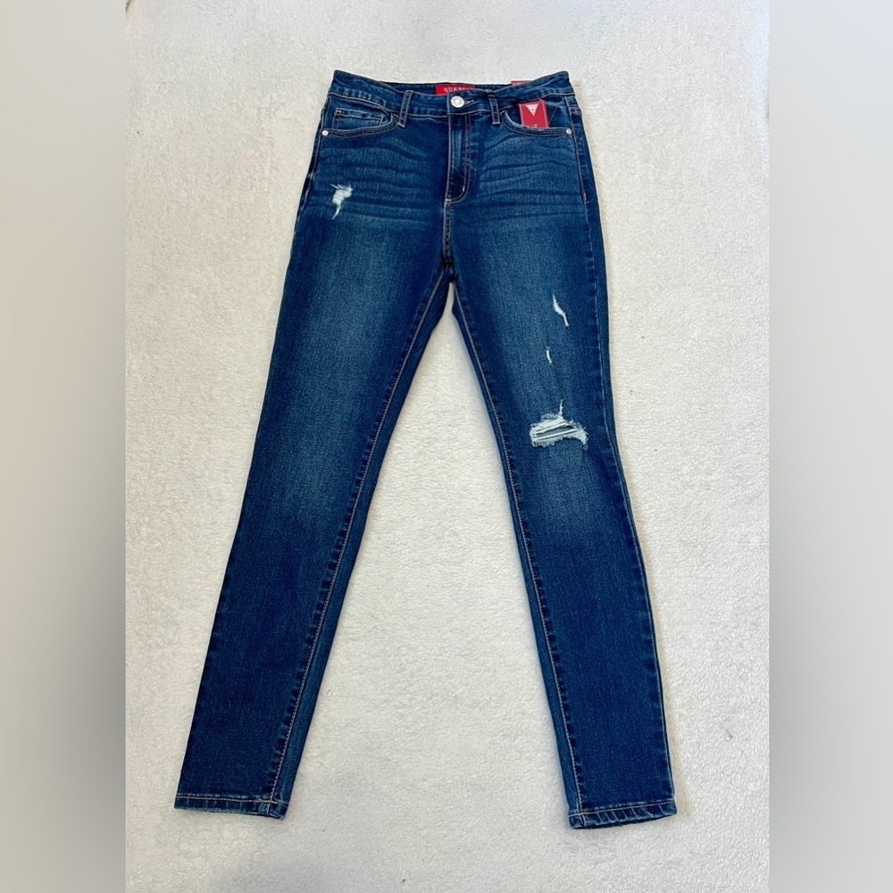 Guess NWT Simmone Super High Rise Skinny Jean - Size 28 - Picture 2 of 16